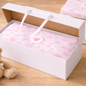 Pliego de papel seda nubes rosa para packaging infantil y envoltorios de regalo